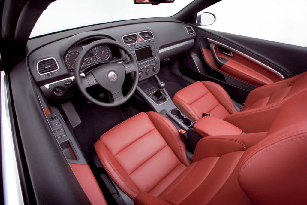 Volkswagen Eos 2009. VOLKSWAGEN EOS BLOG - Race Car