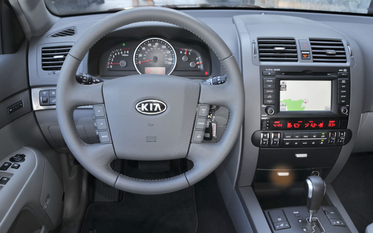 Kia Borrego