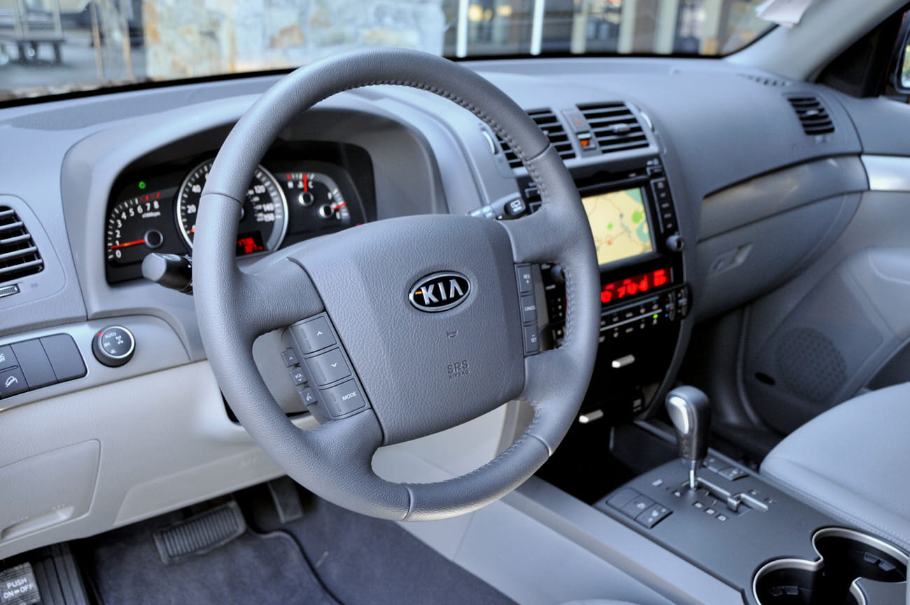 Kia Borrego