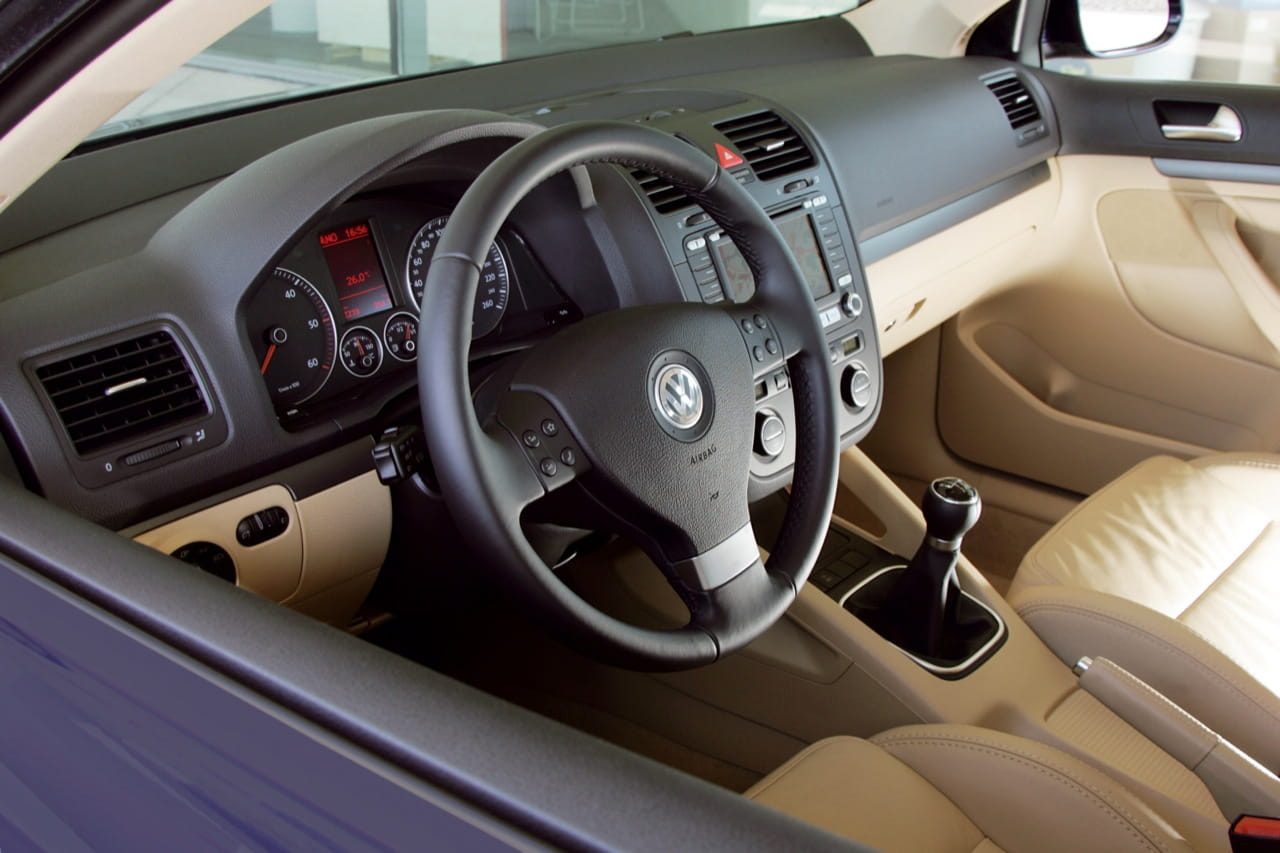Volkswagen Golf Variant interior