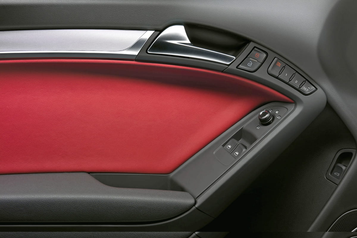 Audi S5 - Interior 1
