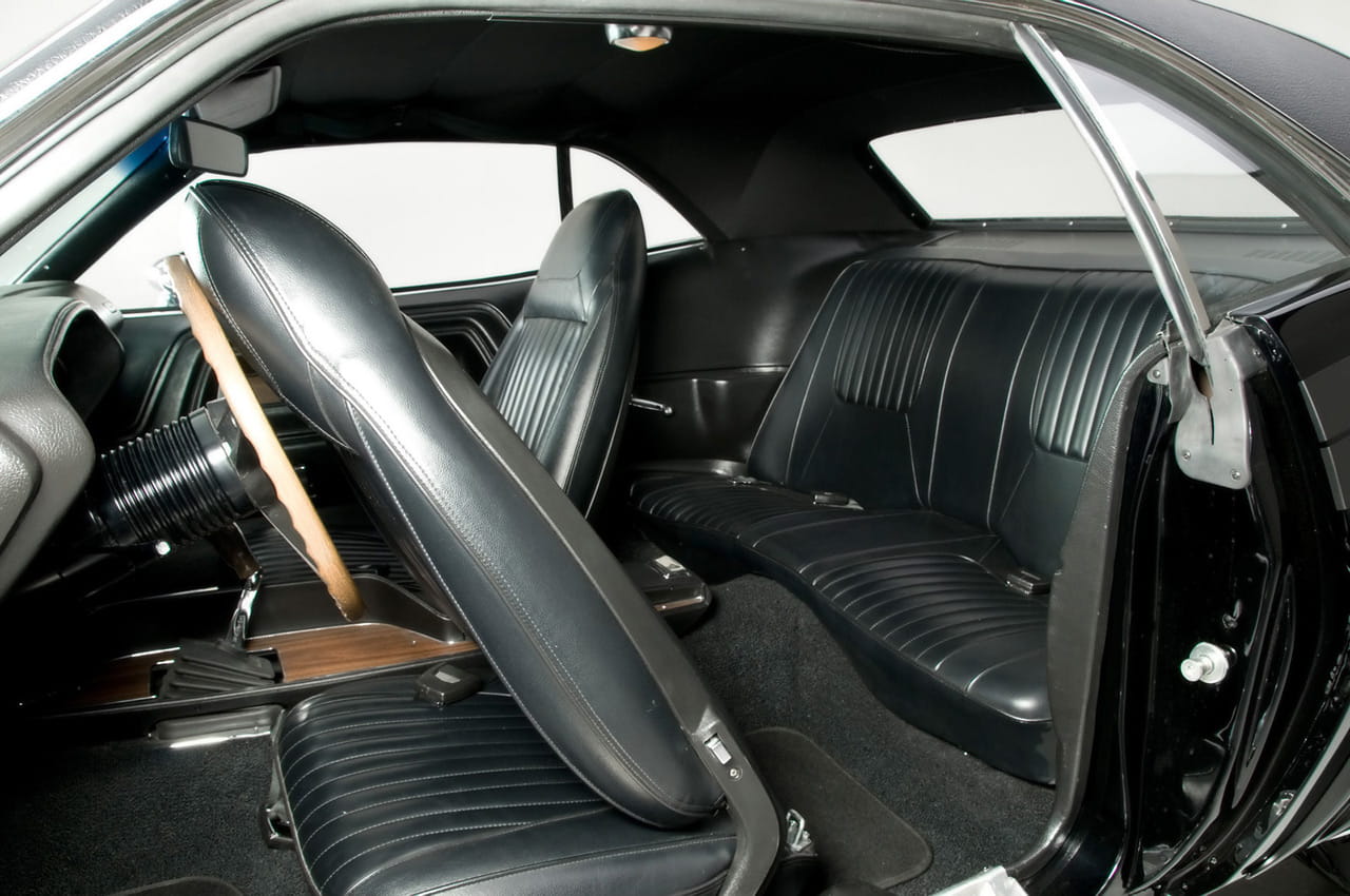 Dodge Challenger R/T Muscle Car by Modern Muscle