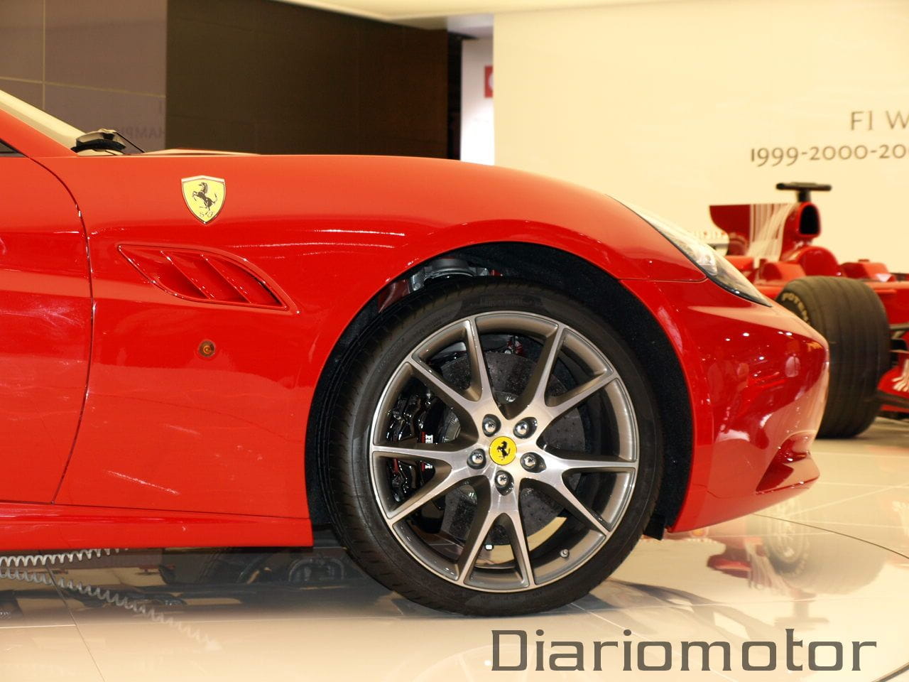 Ferrari California en París 2008