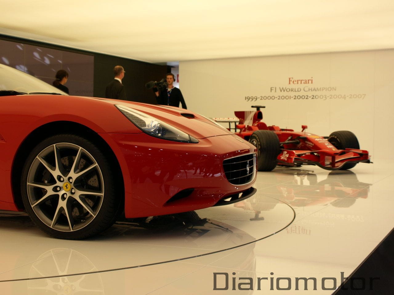 Ferrari California en París 2008