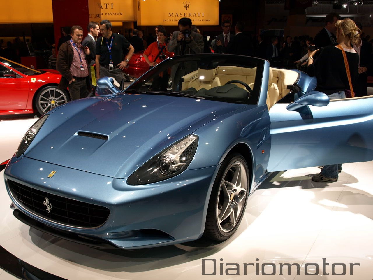 Ferrari California en París 2008