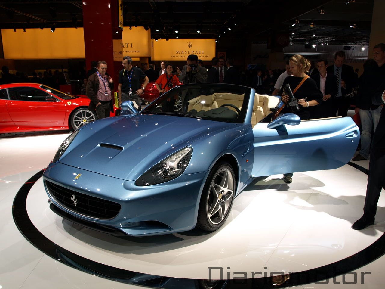 Ferrari California en París 2008