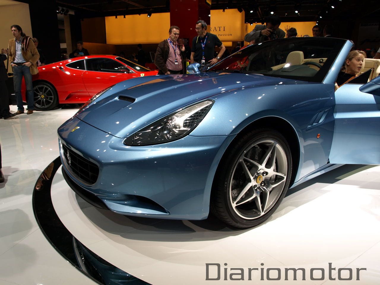 Ferrari California en París 2008
