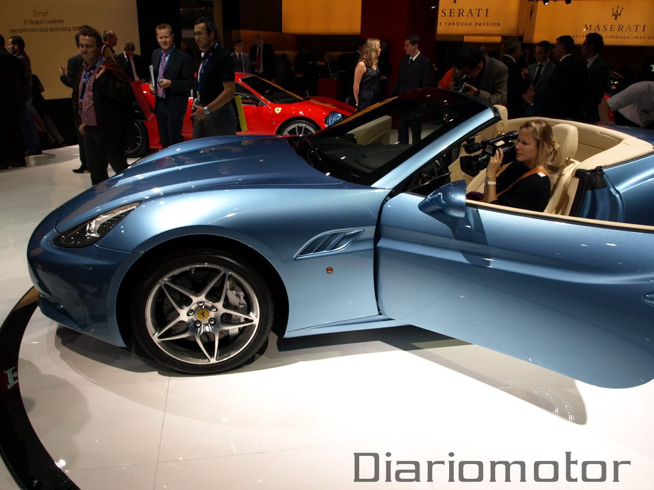 Ferrari California en París 2008