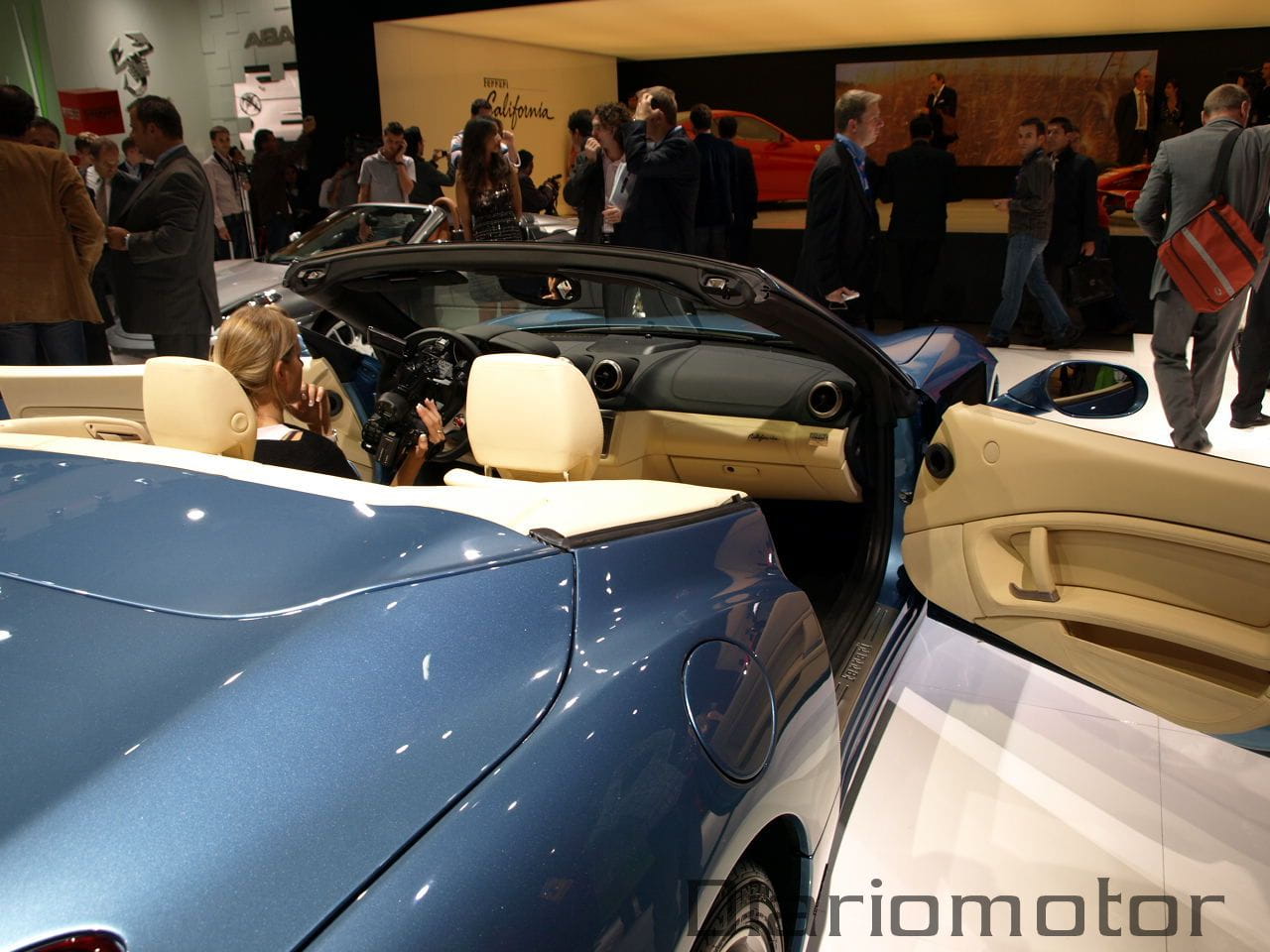 Ferrari California en París 2008