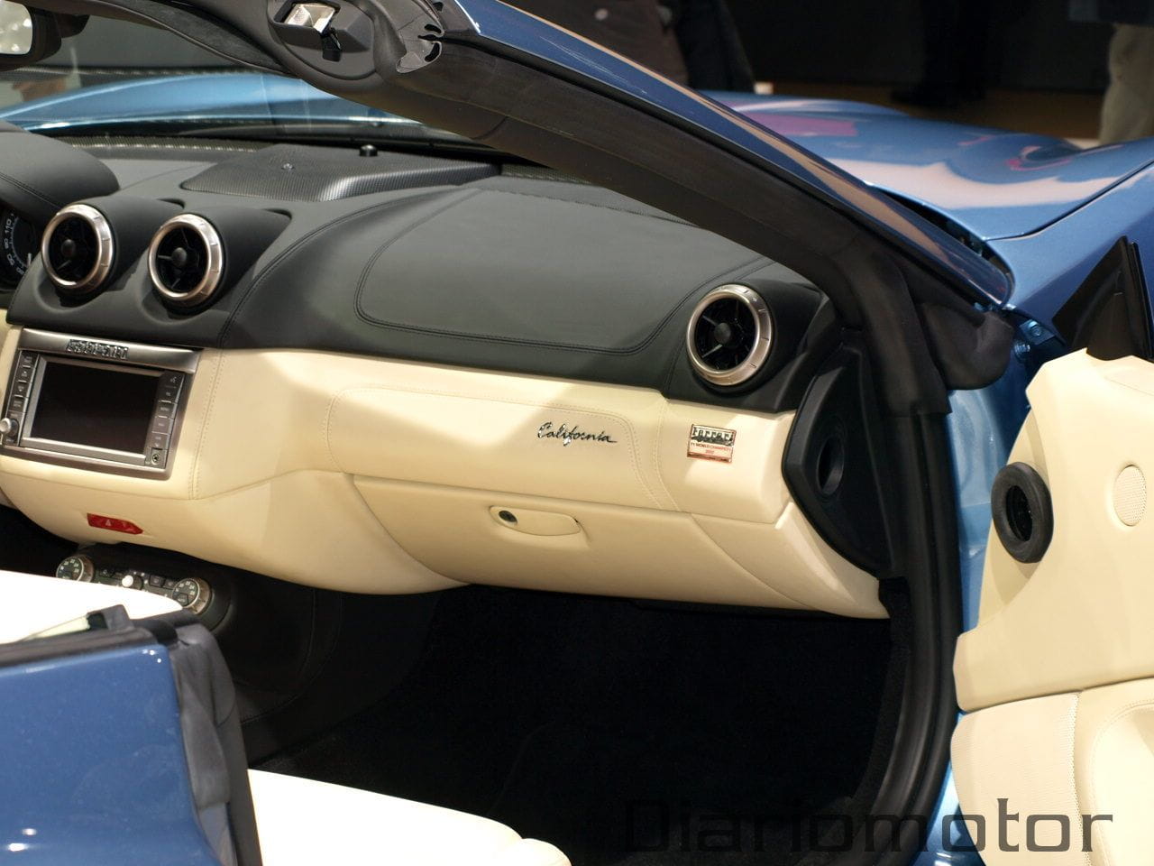 Ferrari California en París 2008