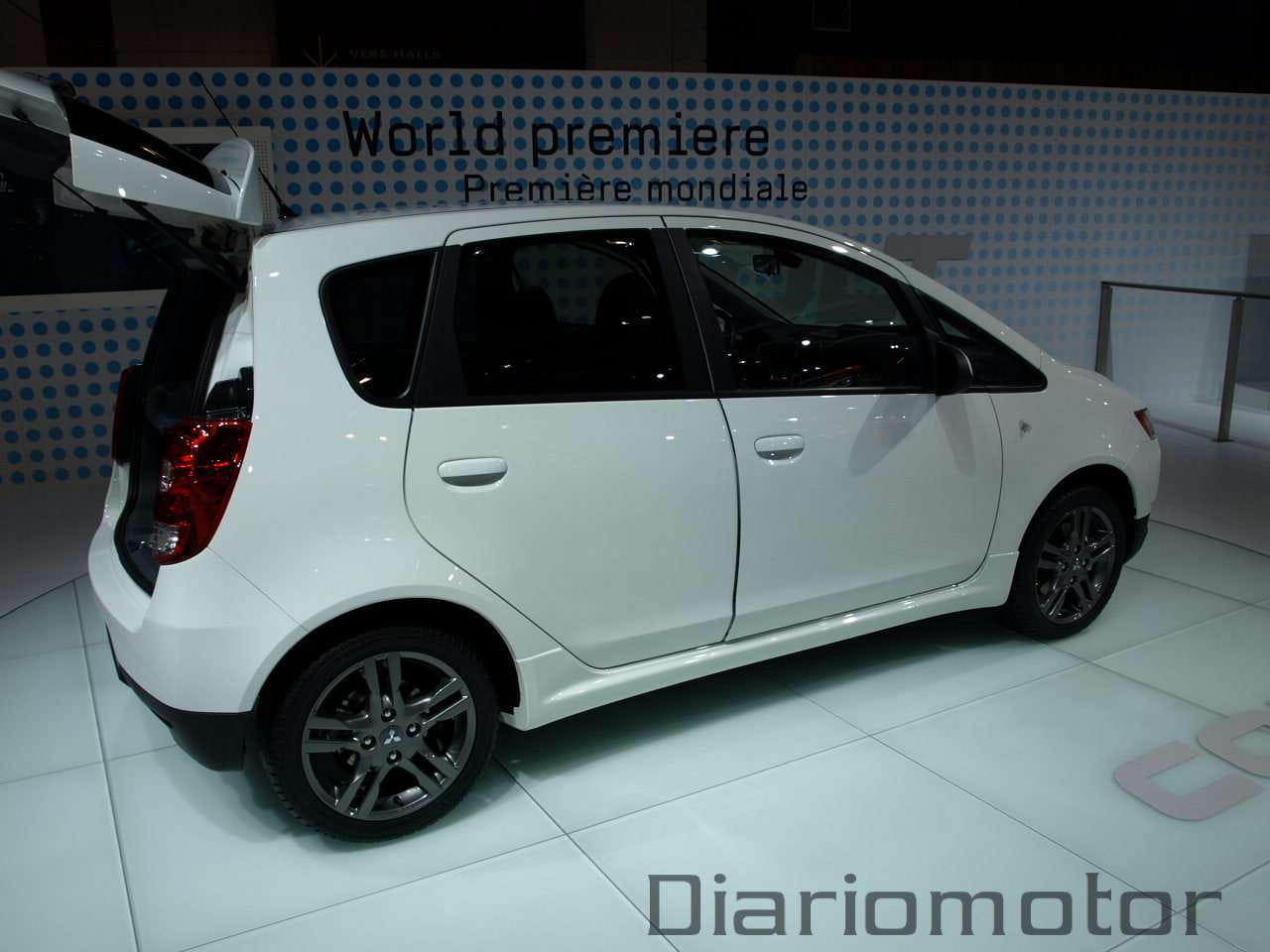 Mitsubishi Colt Ralliart en París 2008
