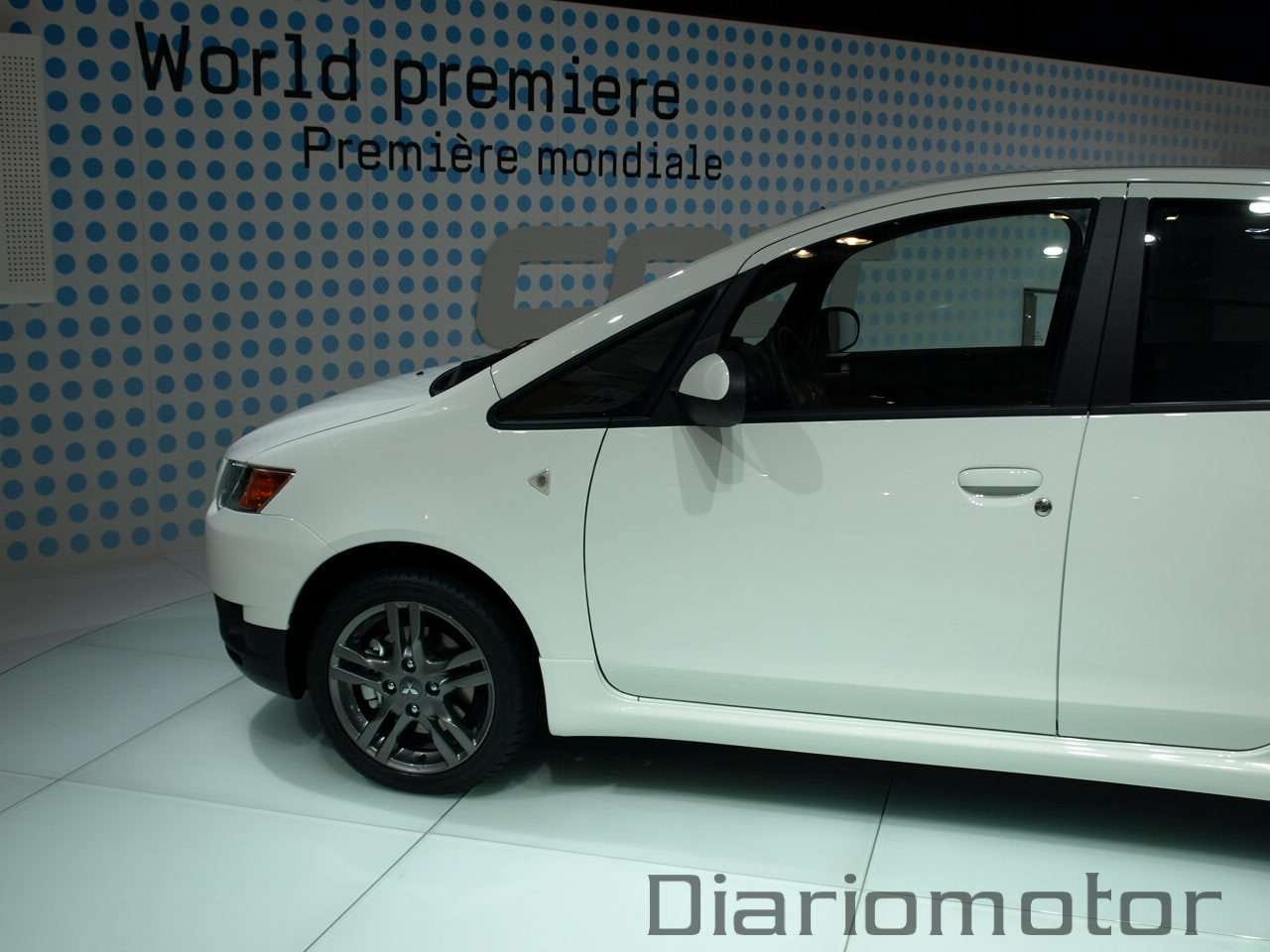 Mitsubishi Colt Ralliart en París 2008