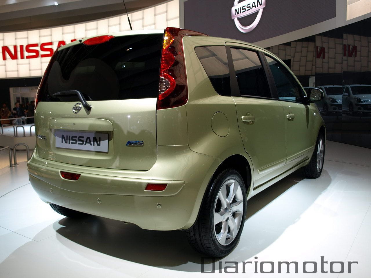Nissan Note en París 2008