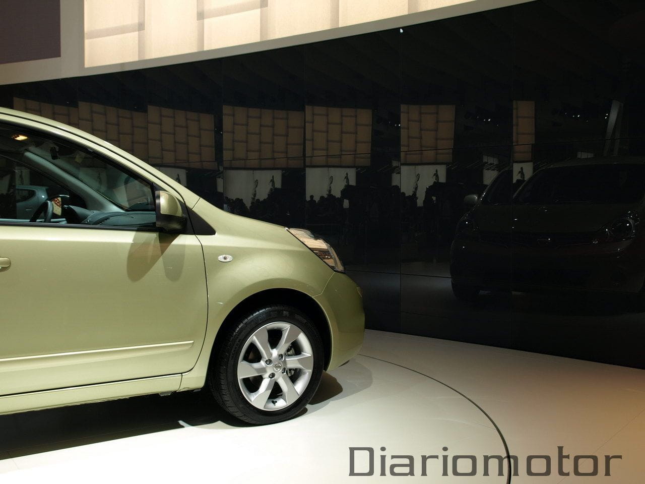 Nissan Note en París 2008