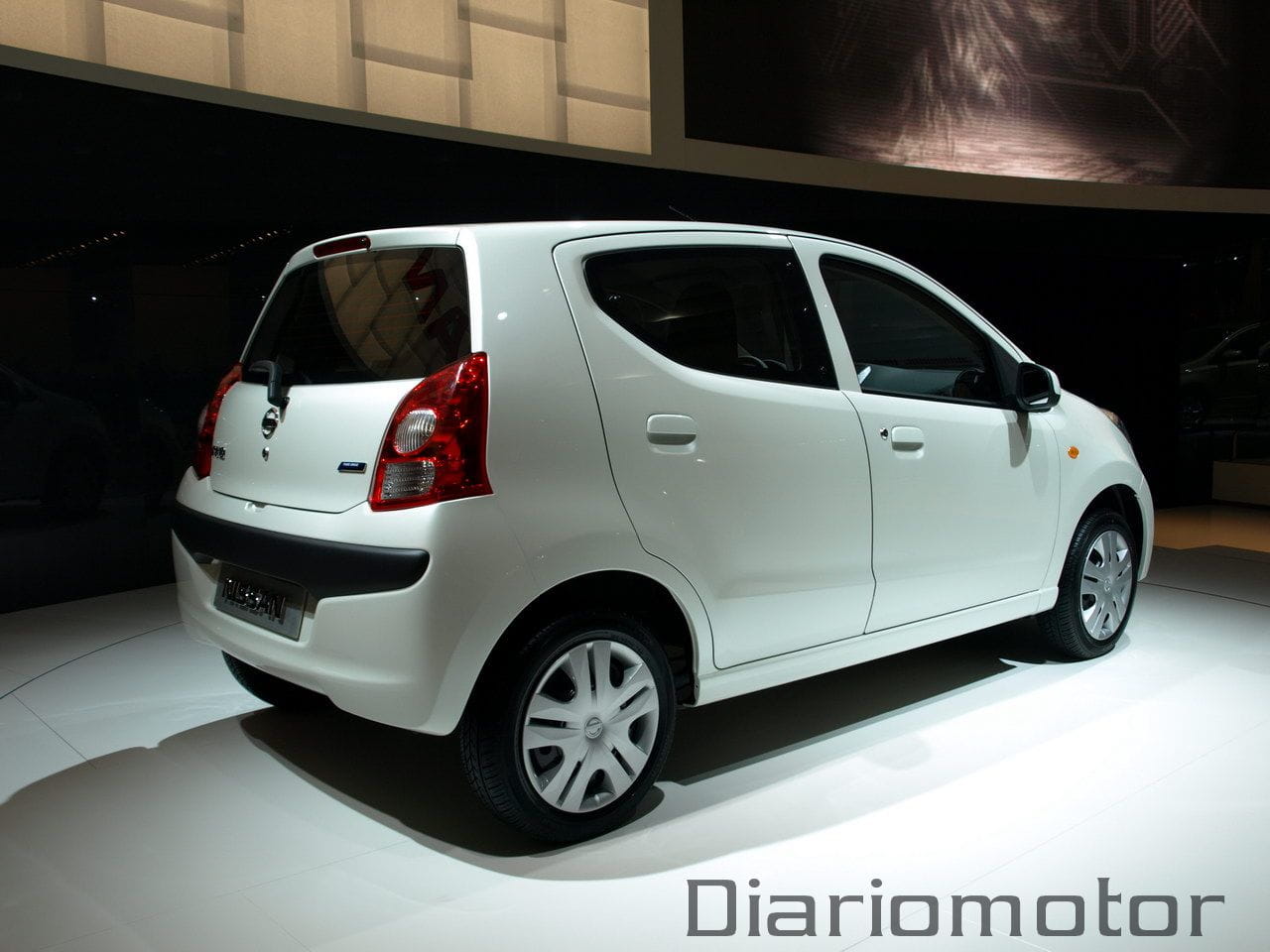 Nissan Pixo en París 2008