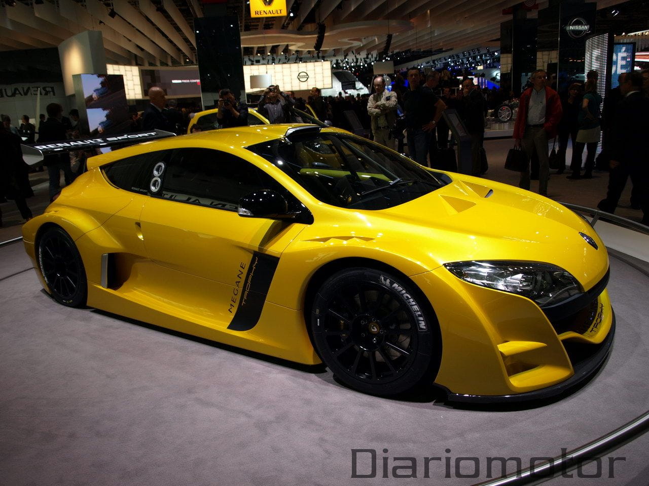 Renault Mégane Coupé Thropy en París 200
