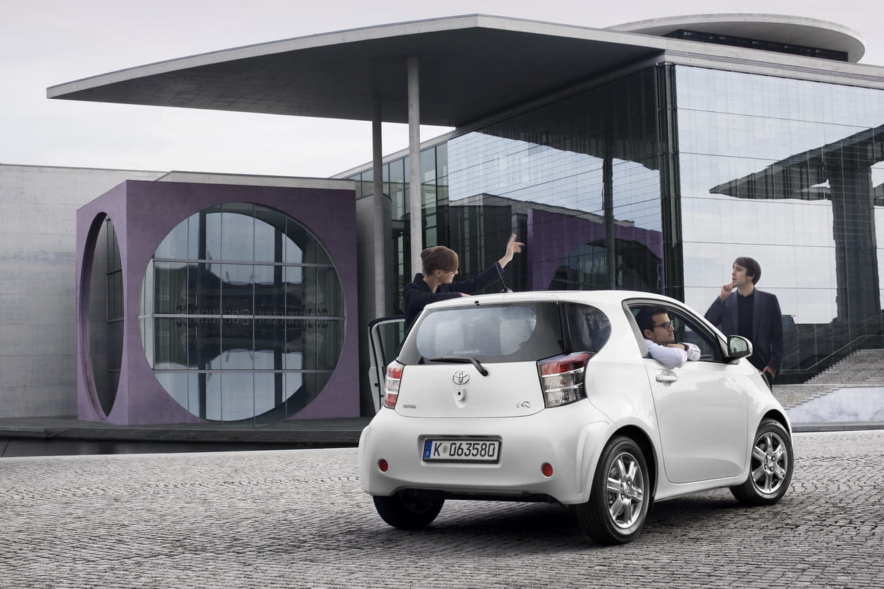 Toyota iQ