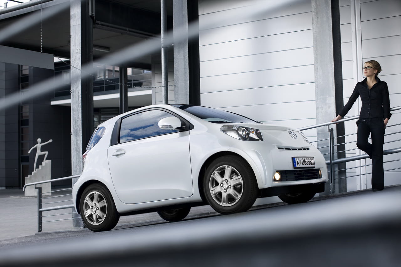 Toyota iQ