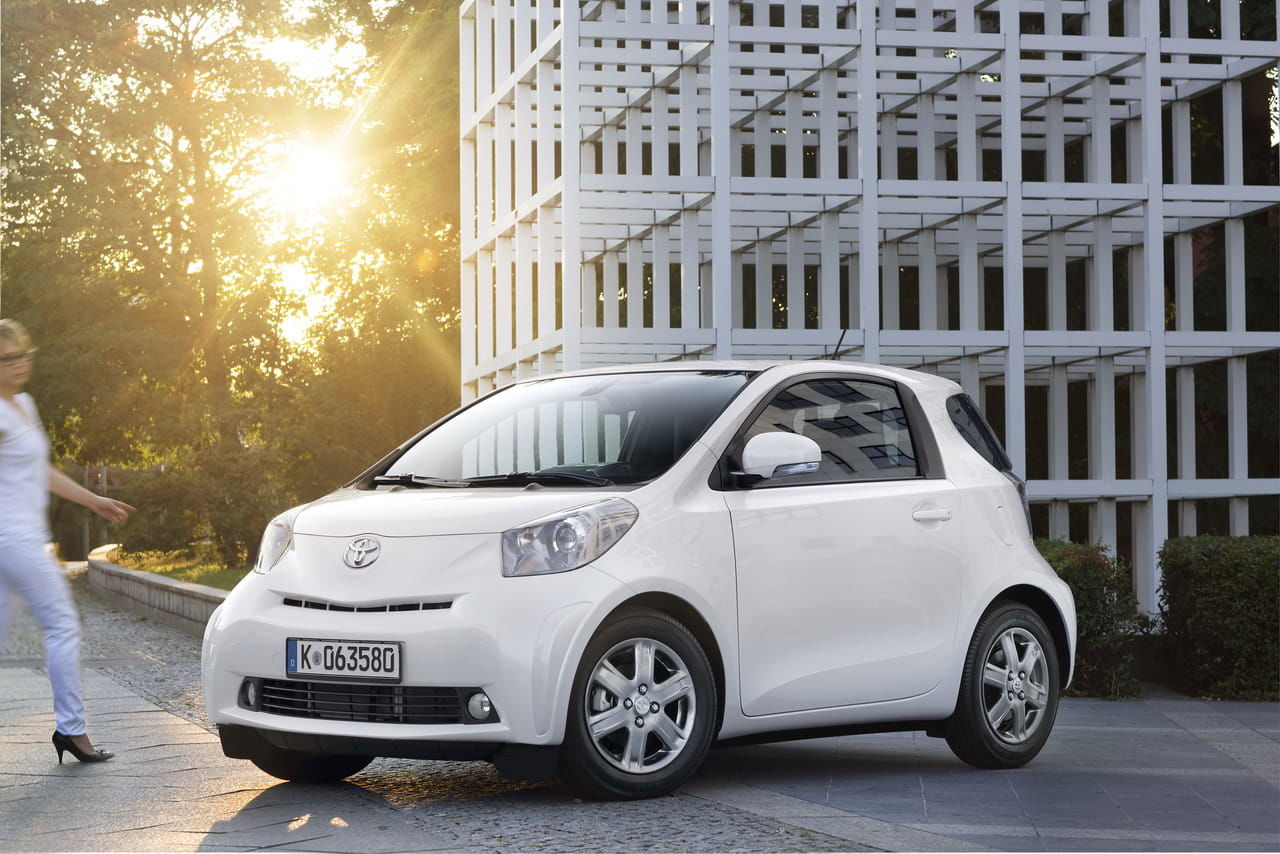 Toyota iQ