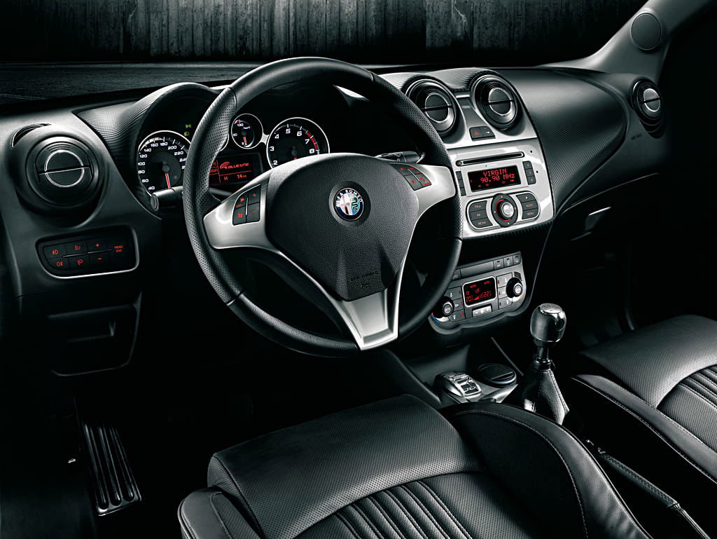 Alfa Romeo Mi.To
