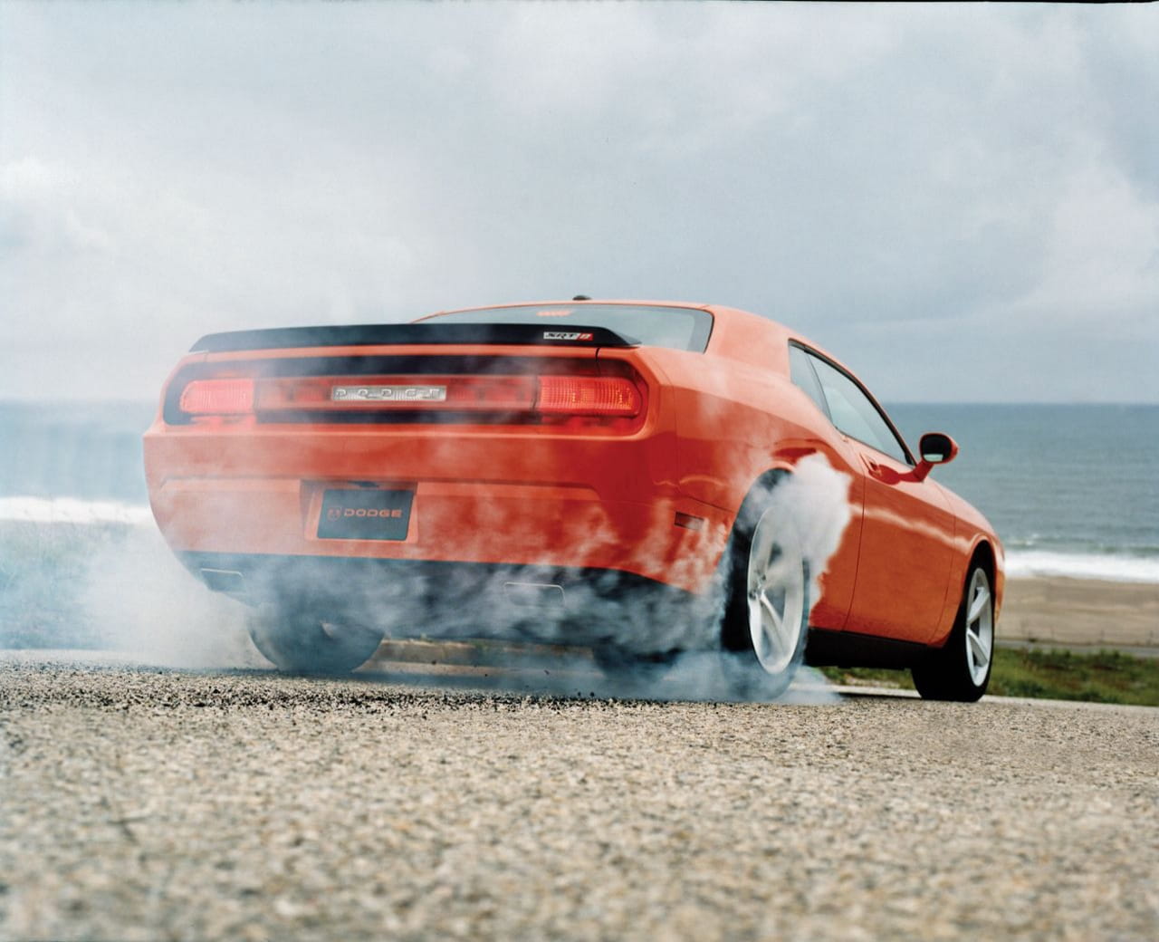 Dodge Challenger SRT8