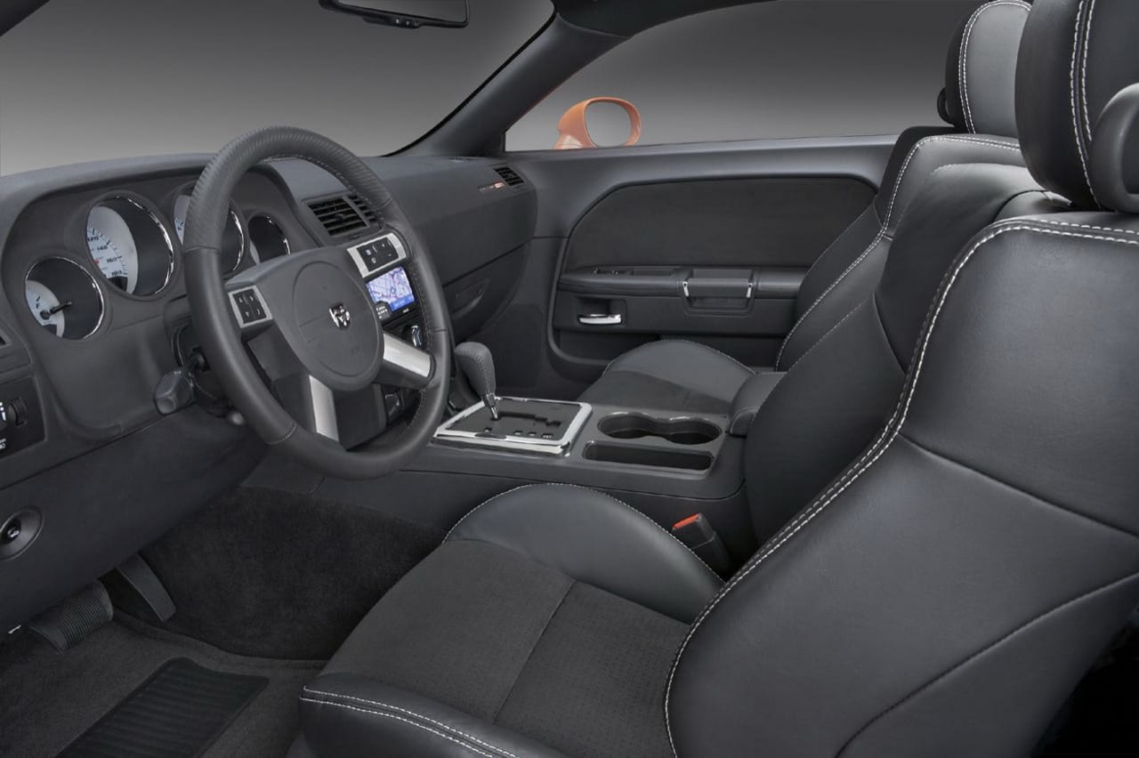 Dodge Challenger SRT8