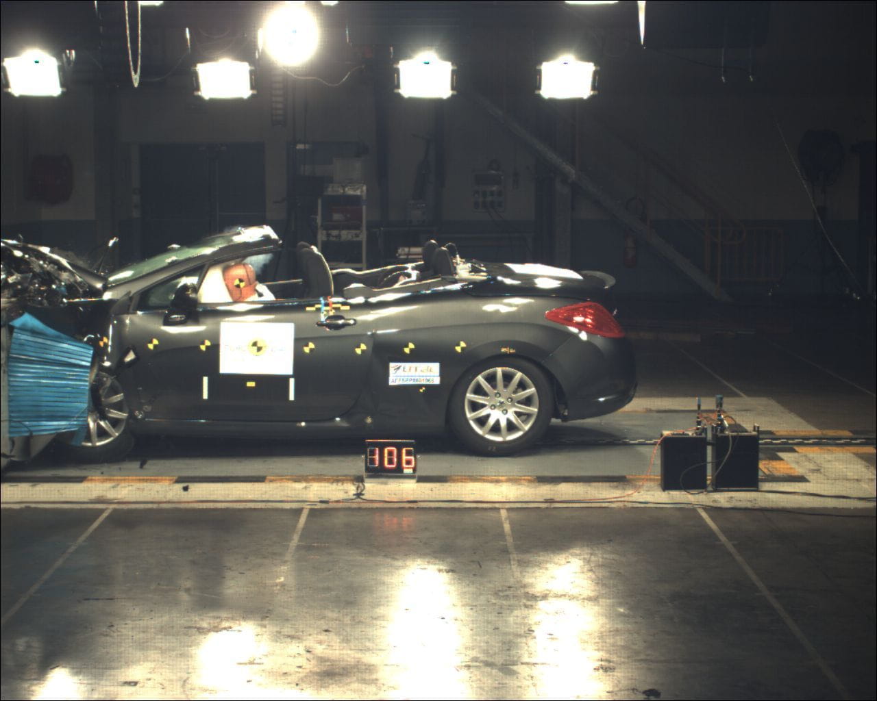 euroncap-peugeot-308cc-01