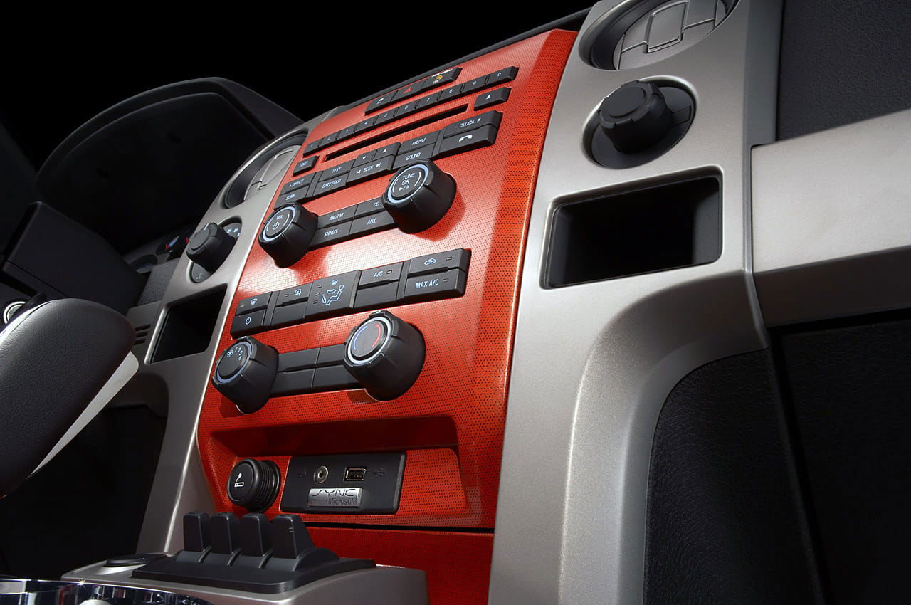 Ford F-150 SVT Raptor - Interior 3