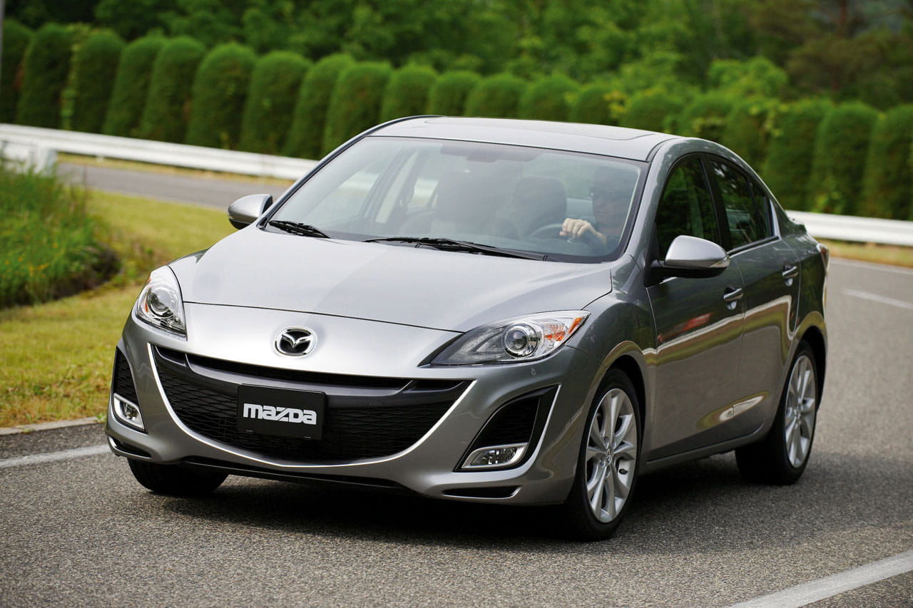 Mazda 3 Sedan 2010