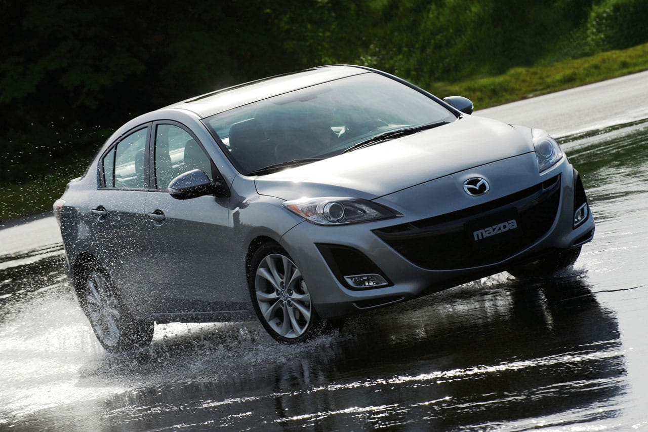 Mazda 3 Sedan 2010