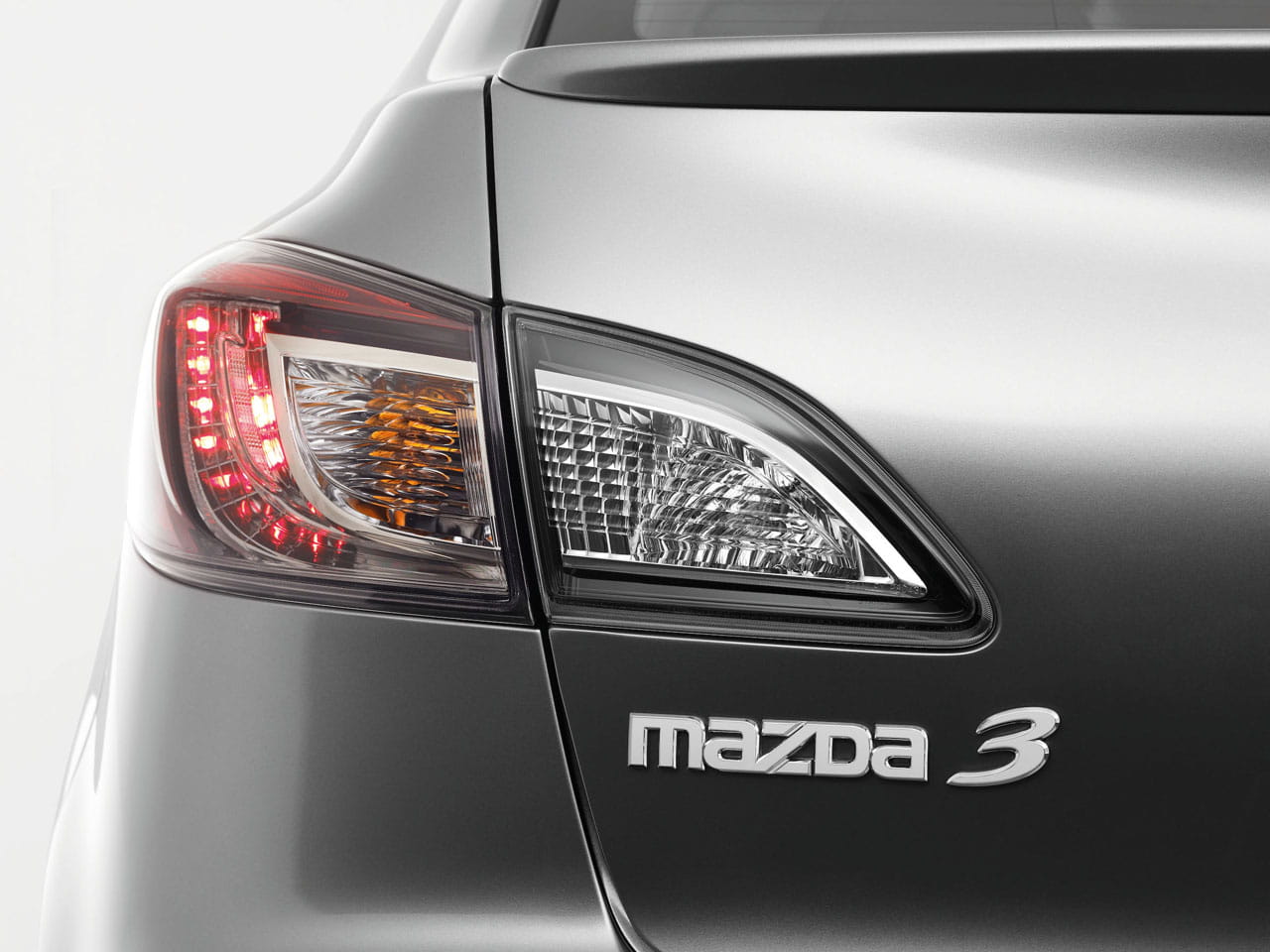 Mazda 3 Sedan 2010