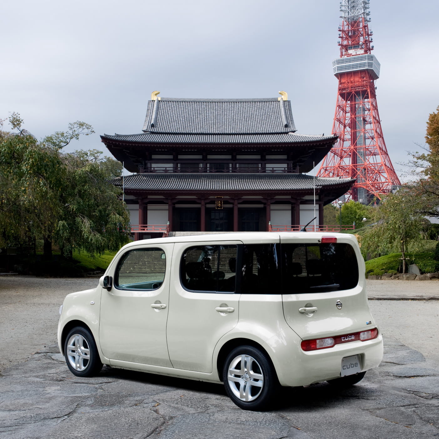 Nissan Cube JDM