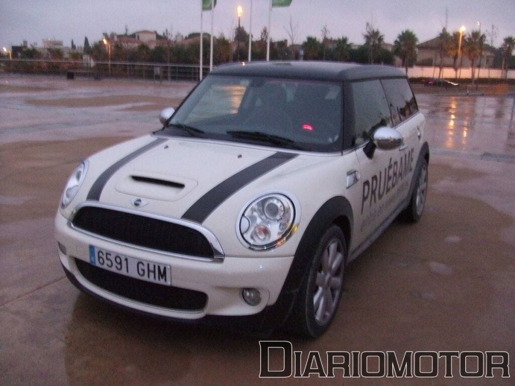 Prueba de Contacto Mini Clubman Cooper S