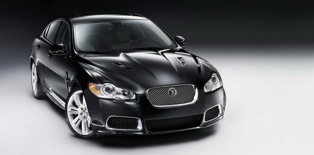 Jaguar XF-R