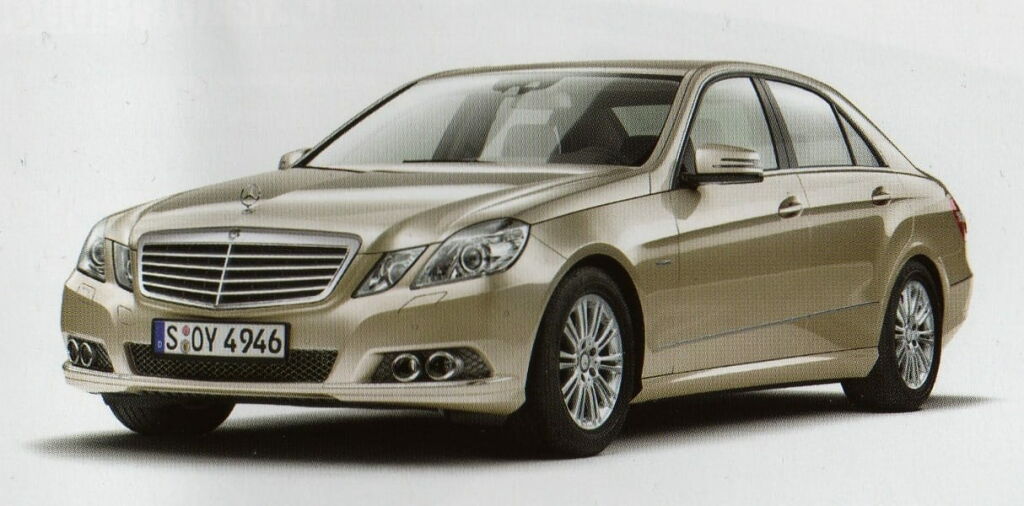 Mercedes Clase E 2010, folleto