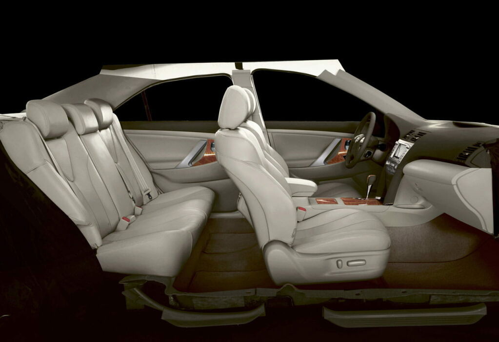 Toyota Camry 2010