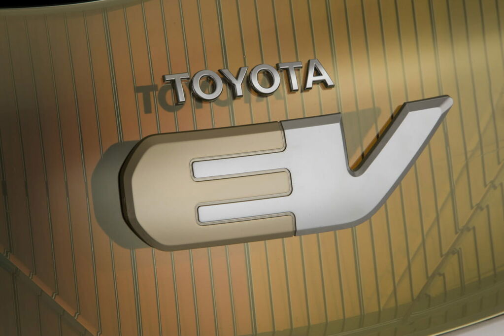 Toyota iQ FT-EV Concept