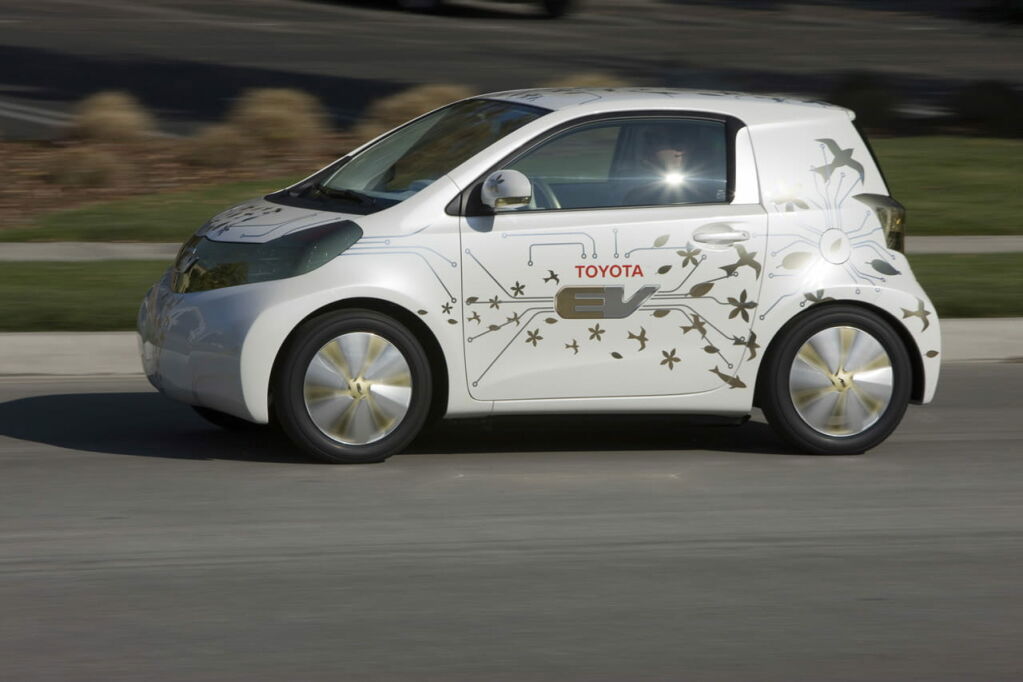 Toyota iQ FT-EV Concept