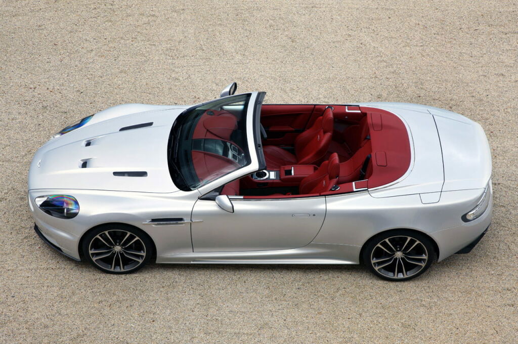 Aston Martin DBS Volante