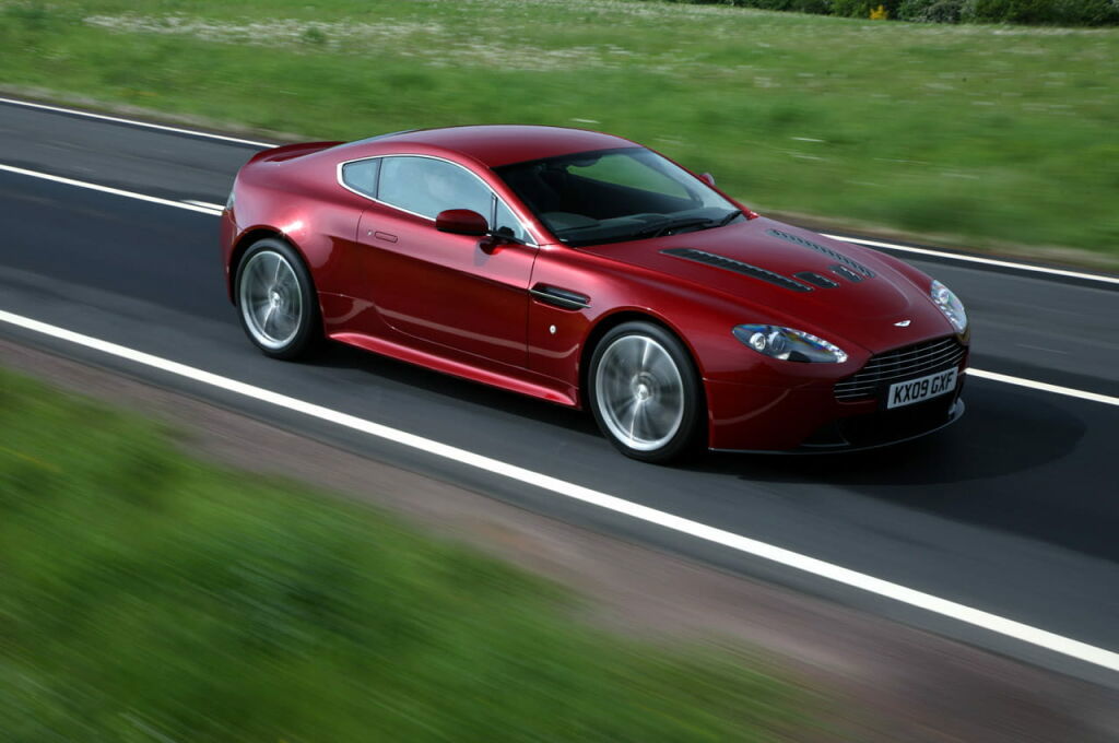 Aston Martin V12 Vantage
