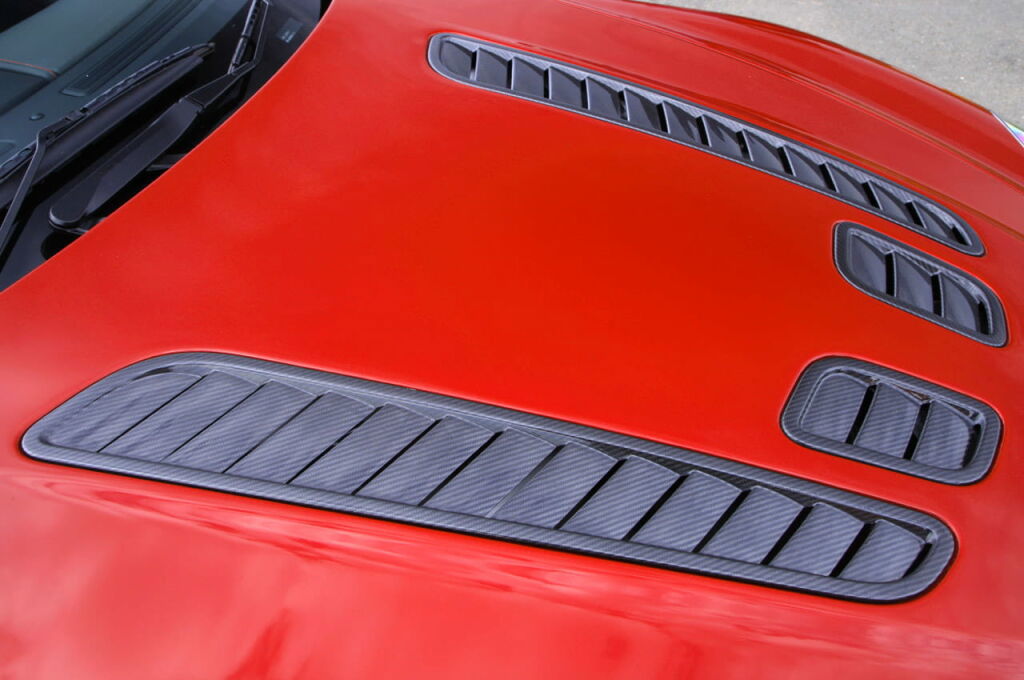 Aston Martin V12 Vantage