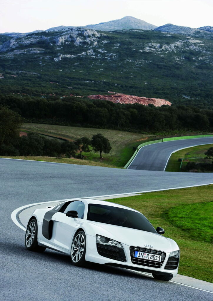 Audi R8 5.2 V10 FSI, nuevas imágenes dinámicas