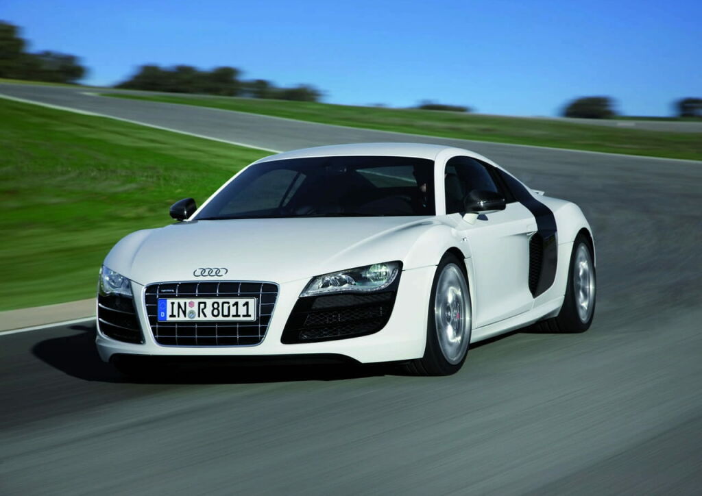 Audi R8 5.2 V10 FSI, nuevas imágenes dinámicas