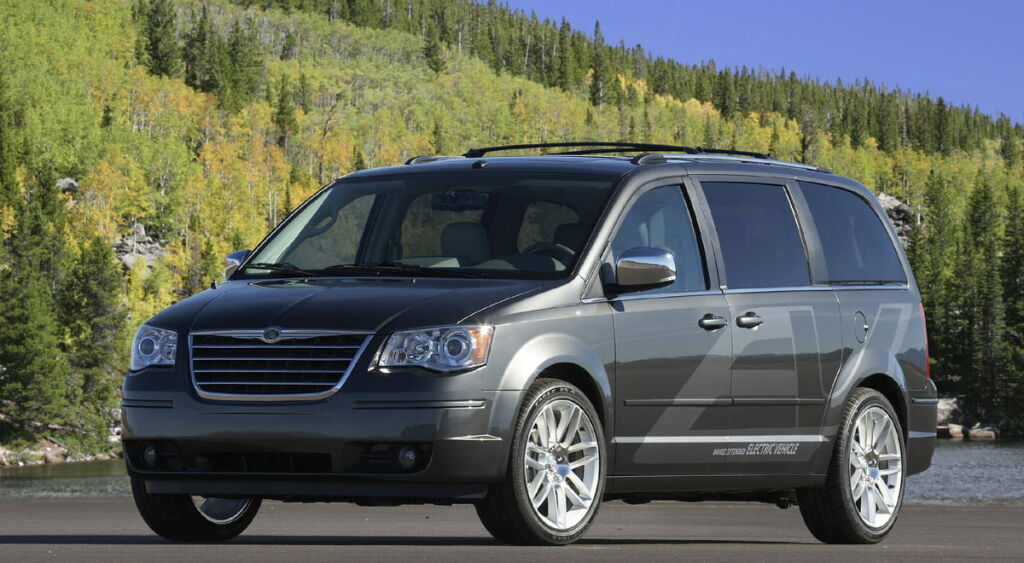 Chrysler Grand Voyager EV híbrido