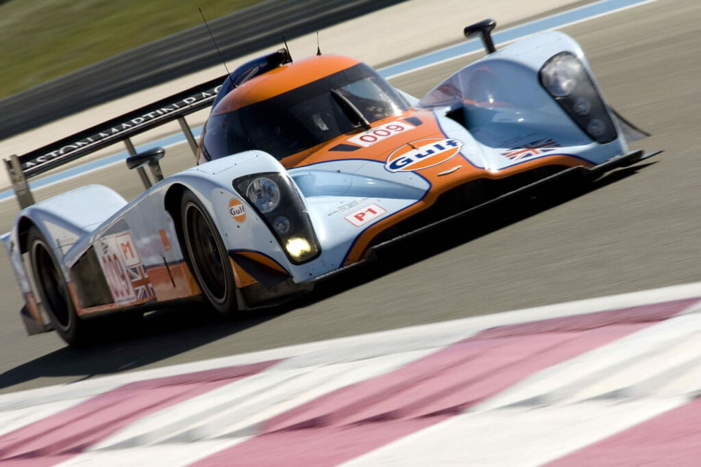 aston-martin-racing-2009-lmp1_13
