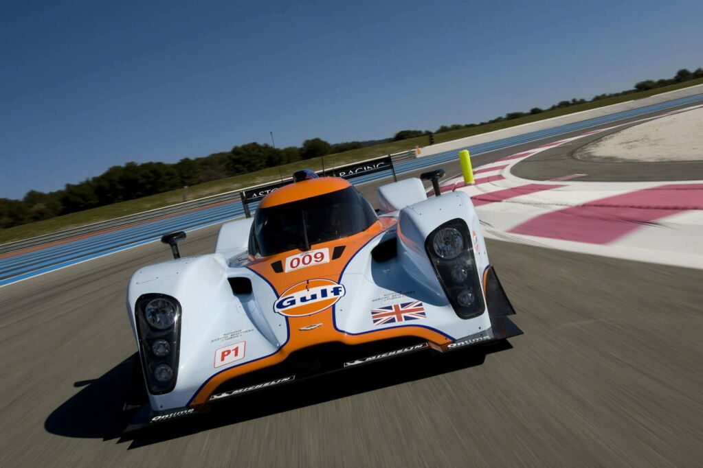 aston-martin-racing-2009-lmp1_2