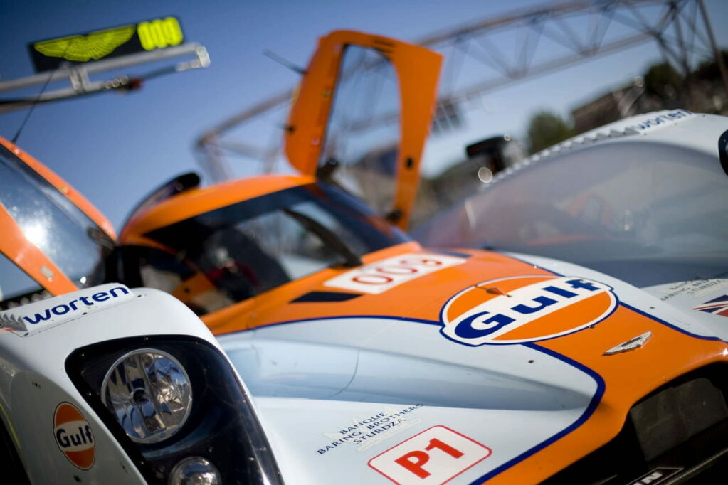 aston-martin-racing-2009-lmp1_3