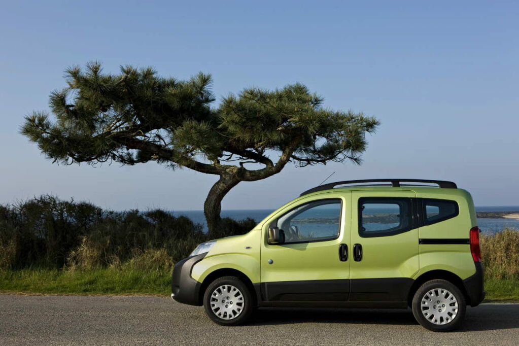 peugeot-bipper-tepee-outdoor-05