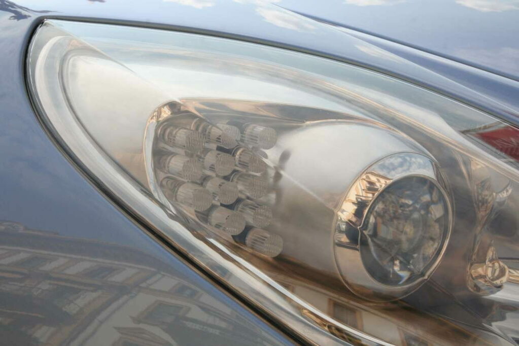 aston-martin-one-77-a-villa-deste_20-1024x682.jpg