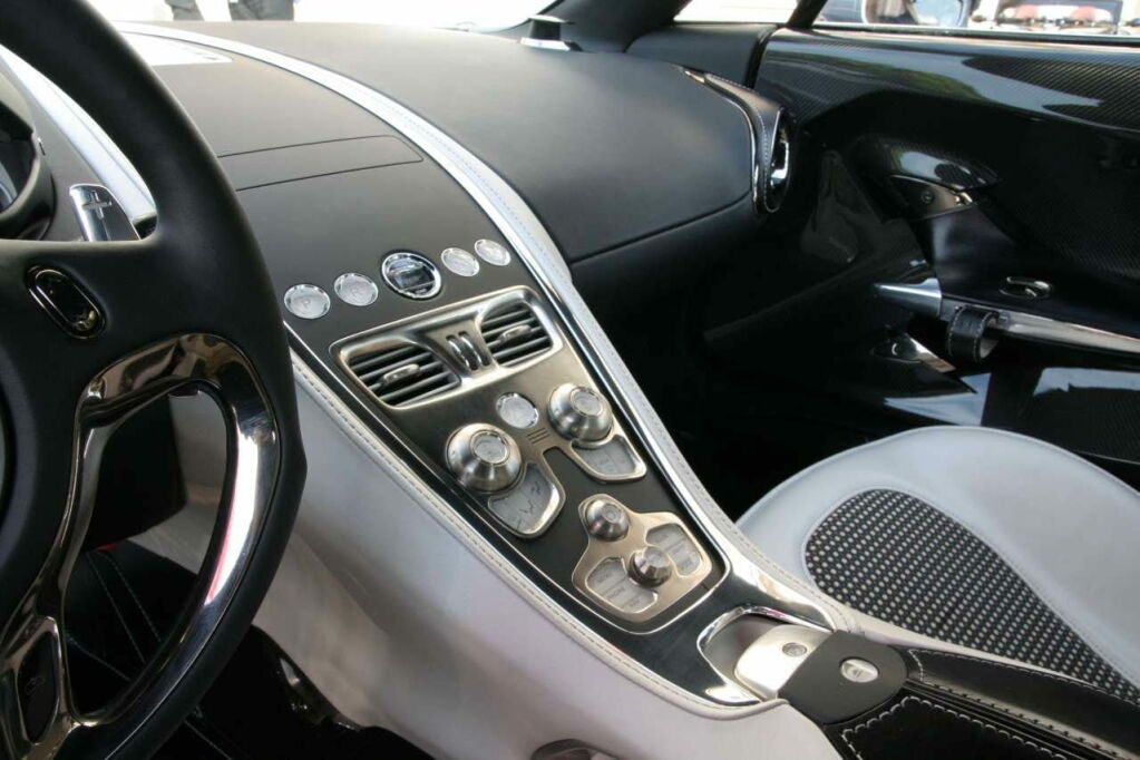 Aston Martin One-77